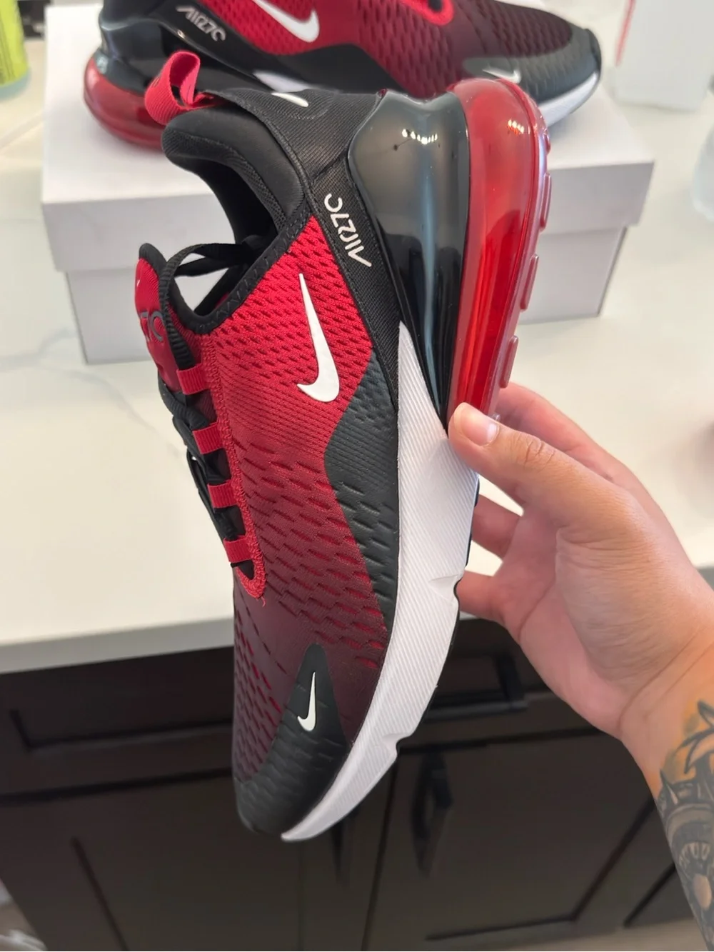 Nike Air Max 270 – Size 9 – Brand New